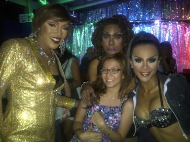Photo op with the "ladies". Had fun watching their show! (Sept.'12)